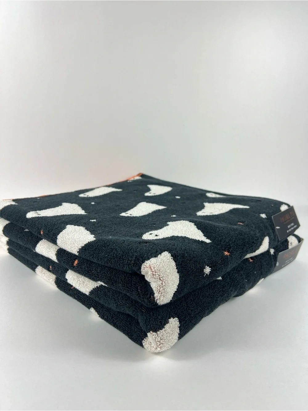Rachel Zoe Bath Towels Black Cream Ghosts Halloween Fall Soft Cotton 2 Pc NEW